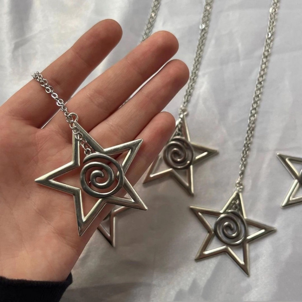 Five-pointed Star Pendant Trendy Necklace photo 2