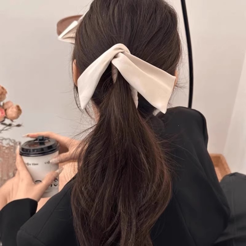 Back-of-head Hair Clip Hair Accessory photo 7