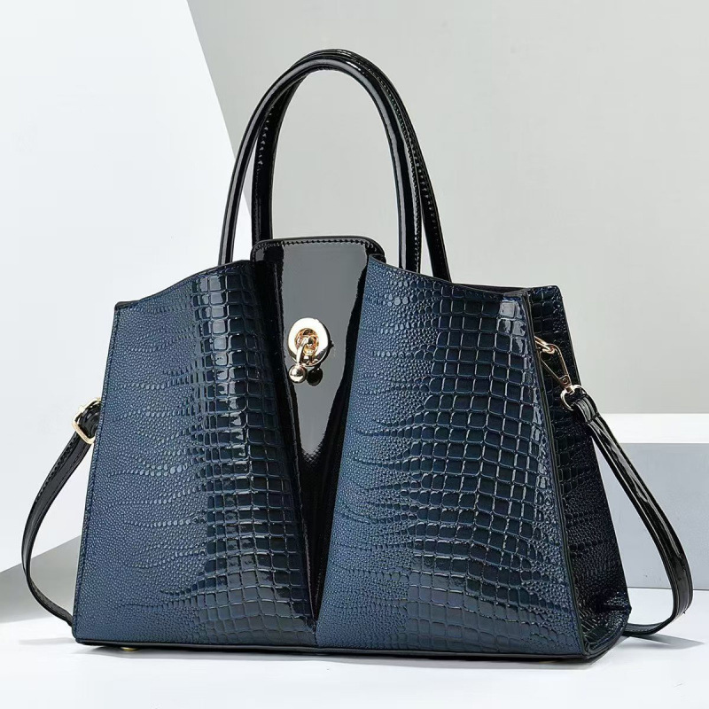 Large-capacity Trendy And Stylish Shoulder Bag For Women Elegant Handbag For Ladies photo 4