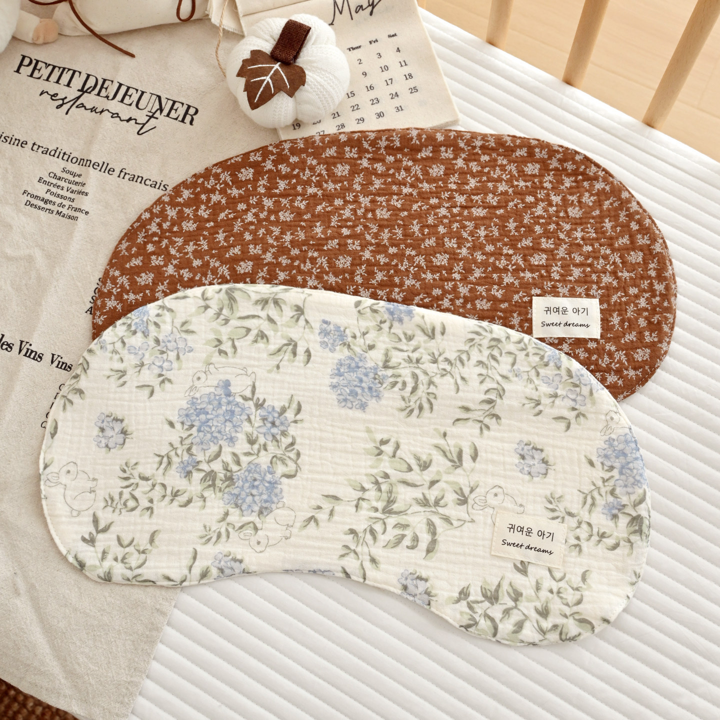 Baby Six-layer Gauze Burp Cloth Pure Cotton Shoulder Pad photo 1