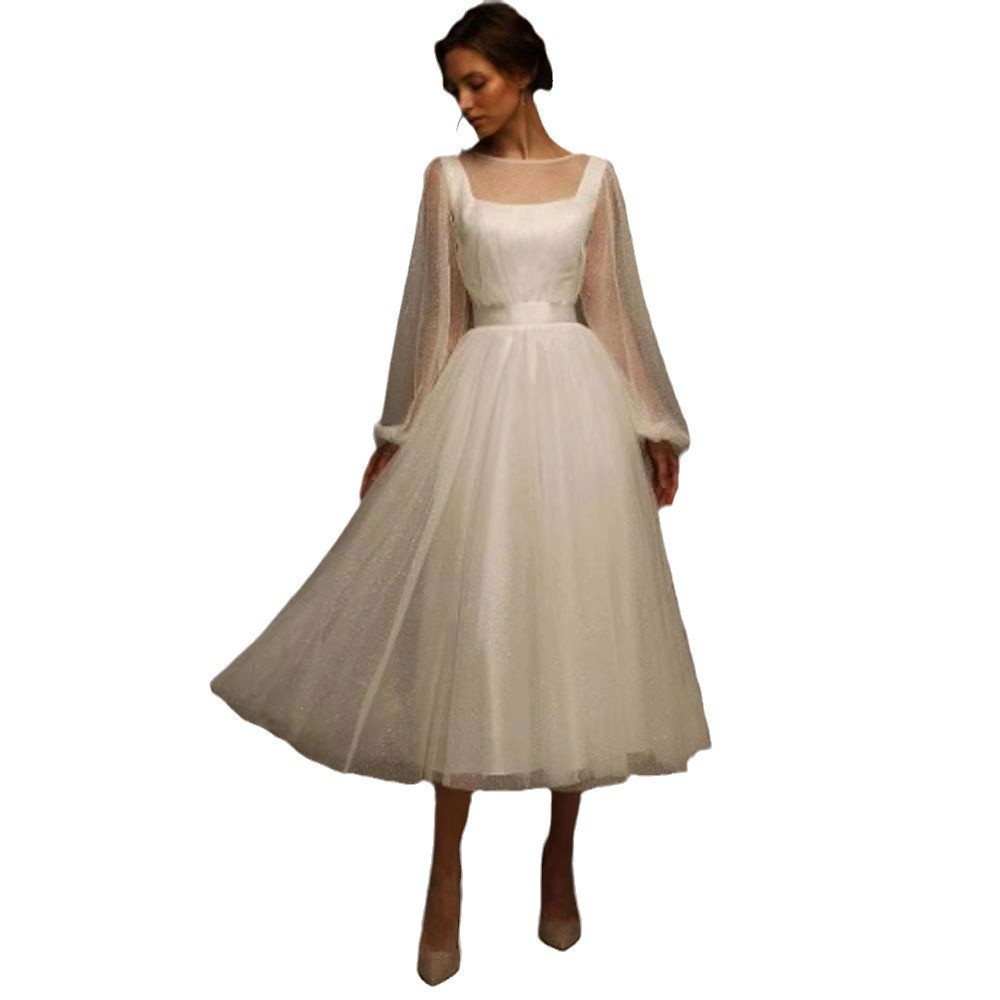 French-style Vintage Square-neck Midi Light Wedding Dress photo 4