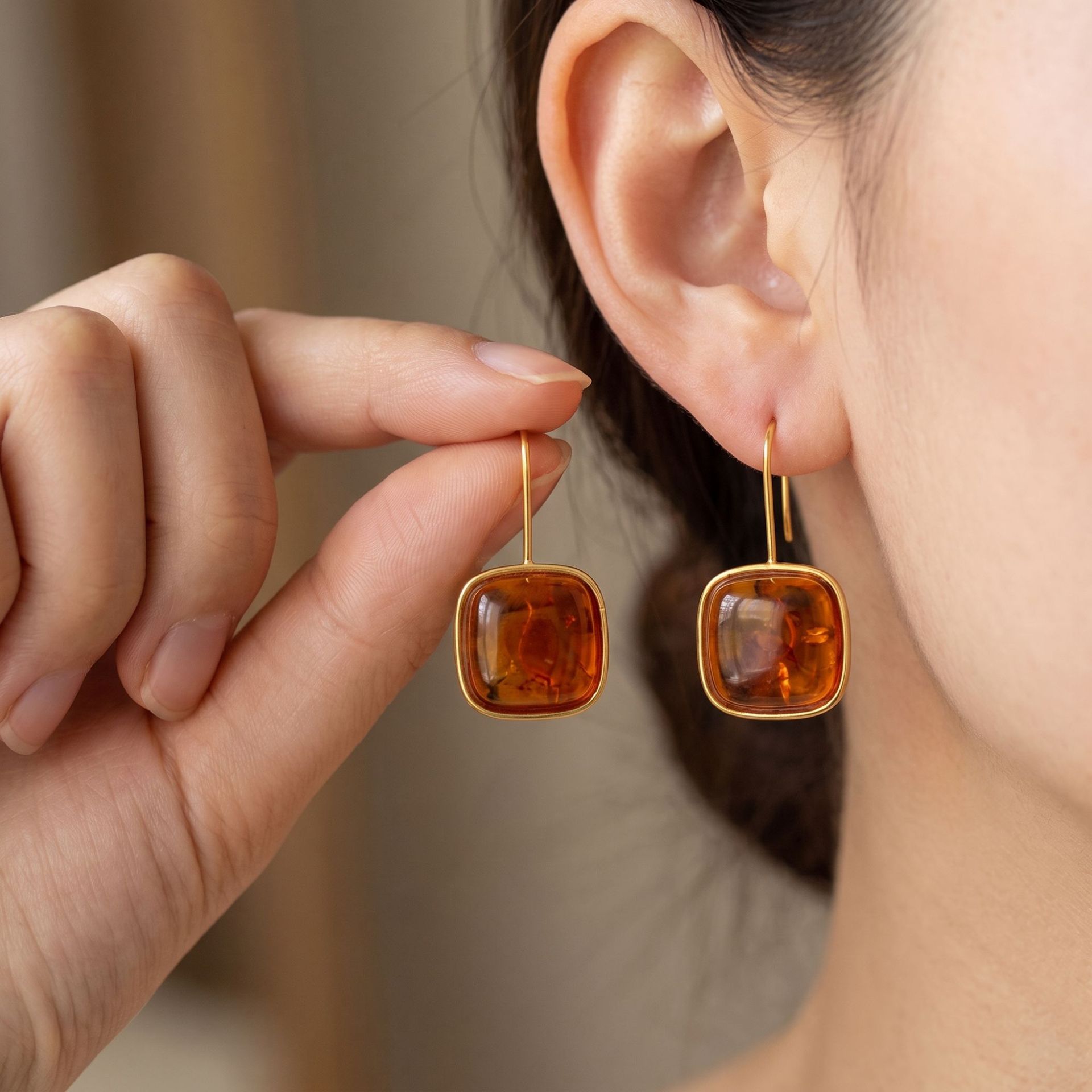Square Geometric Ombre Resin Earrings photo 2