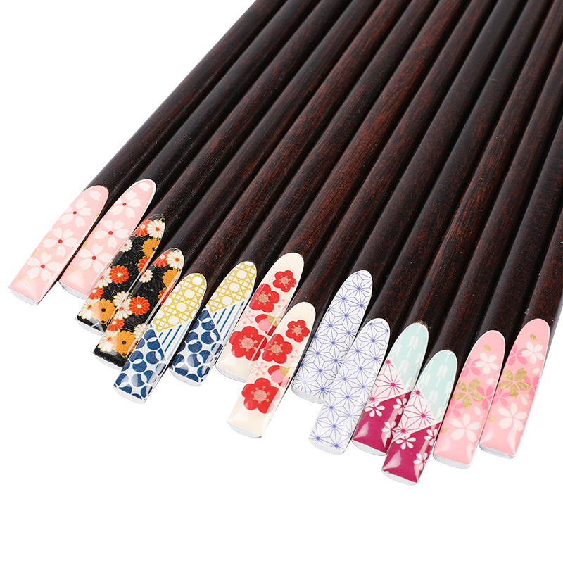Fashionable Japanese-style Pointed Nail Chopsticks For Sushi Dining photo 2