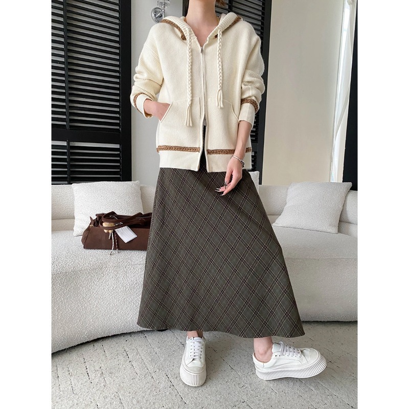 Retro Diamond-patterned Slimming High-waisted Skirt For Women photo 5