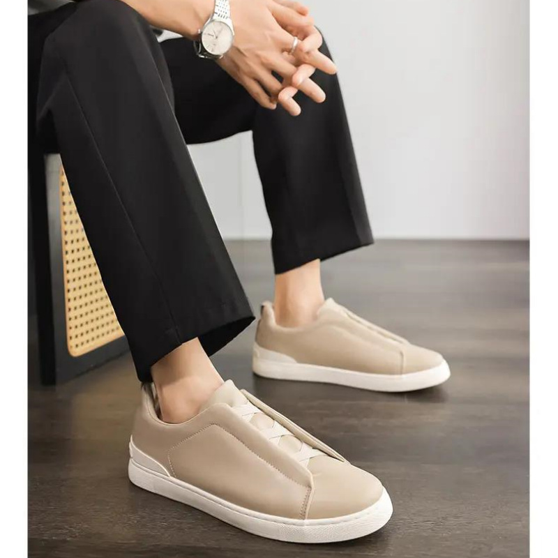 New Men's Casual Slip-on Sneakers photo 7