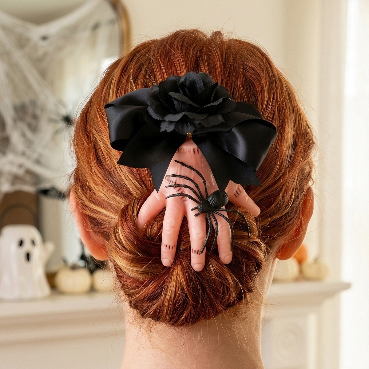 Halloween Realistic Severed-hand Hair Clip Hair Accessory photo 1