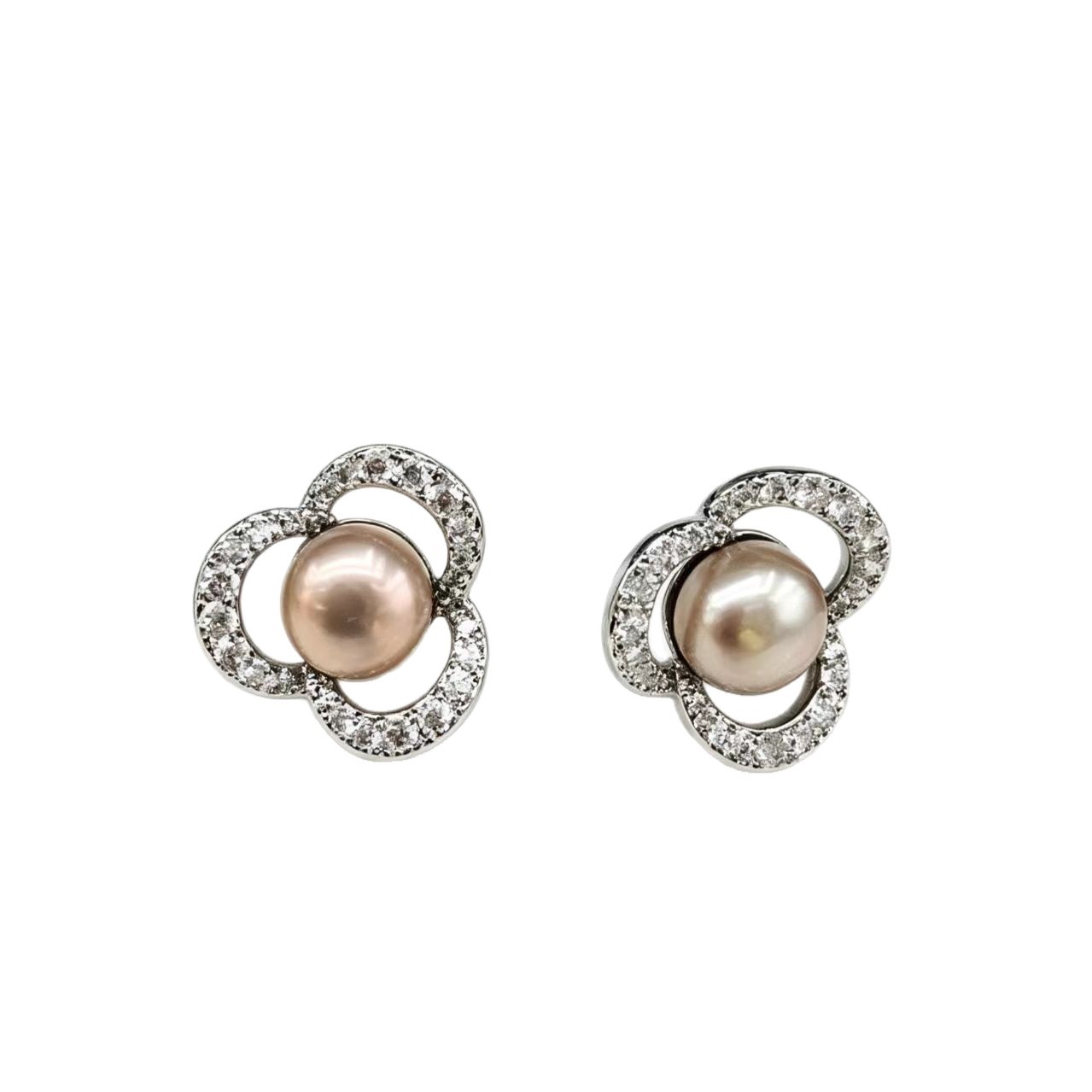 Hollow Four-Leaf Clover Diamond-Encrusted Champagne Pearl Womens Earrings photo 2