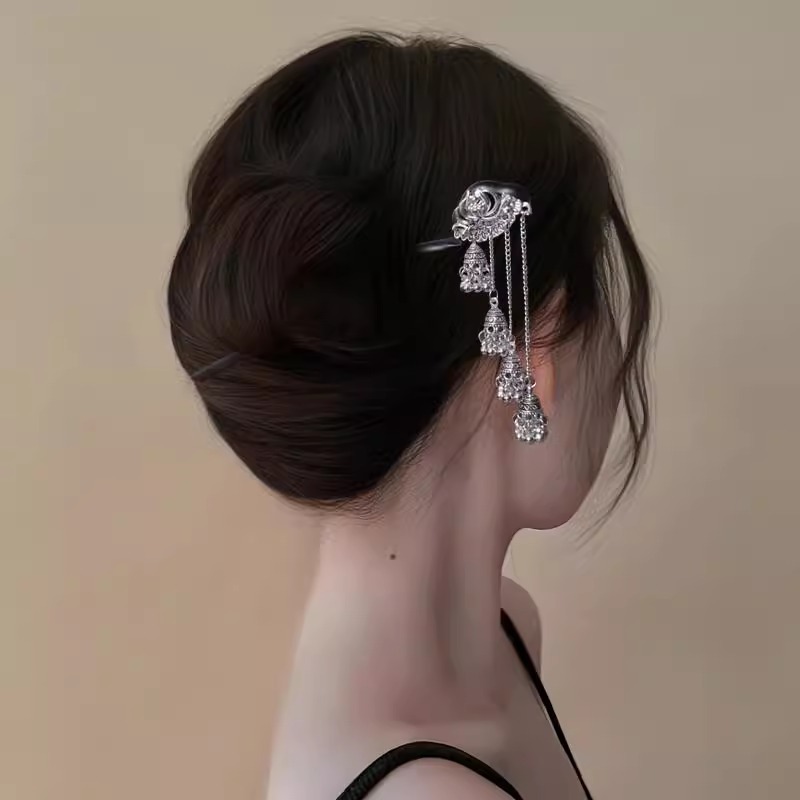 Tassel And Bell Hairpin Hair-raising Hair Clip Womens Headpiece photo 7
