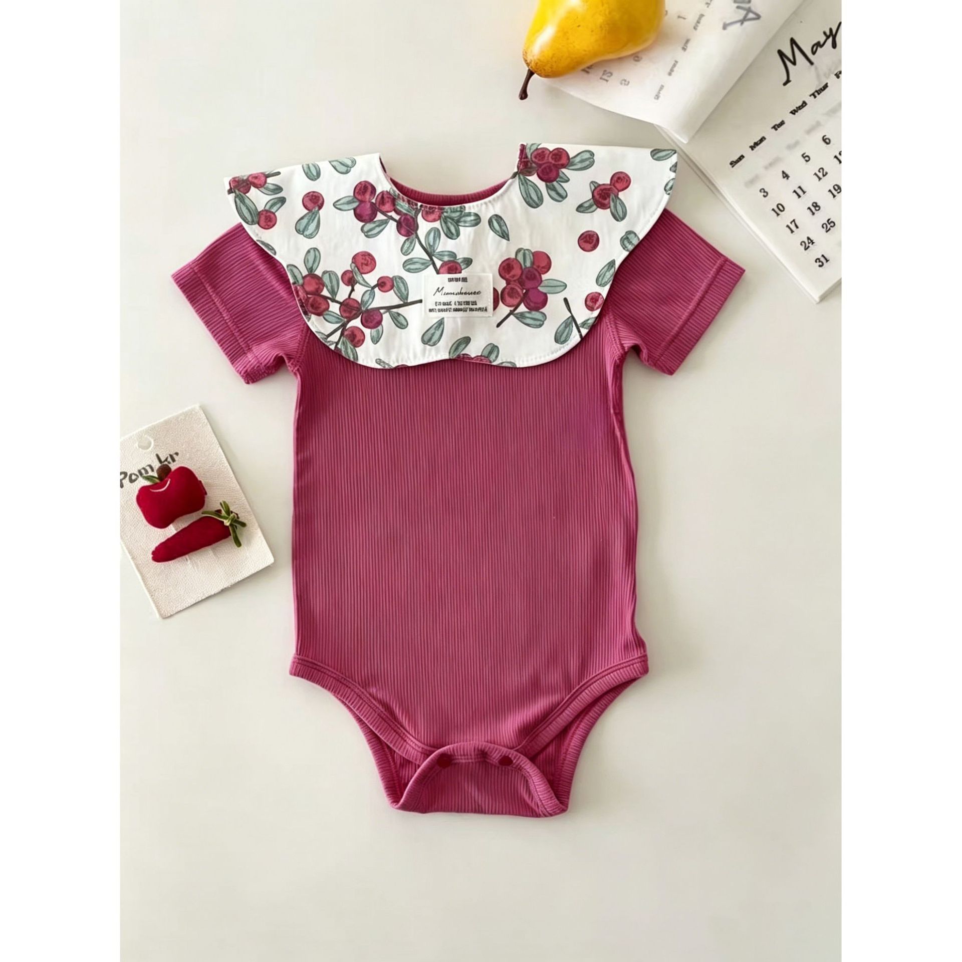 Breathable And Comfortable Newborn Onesie photo 2
