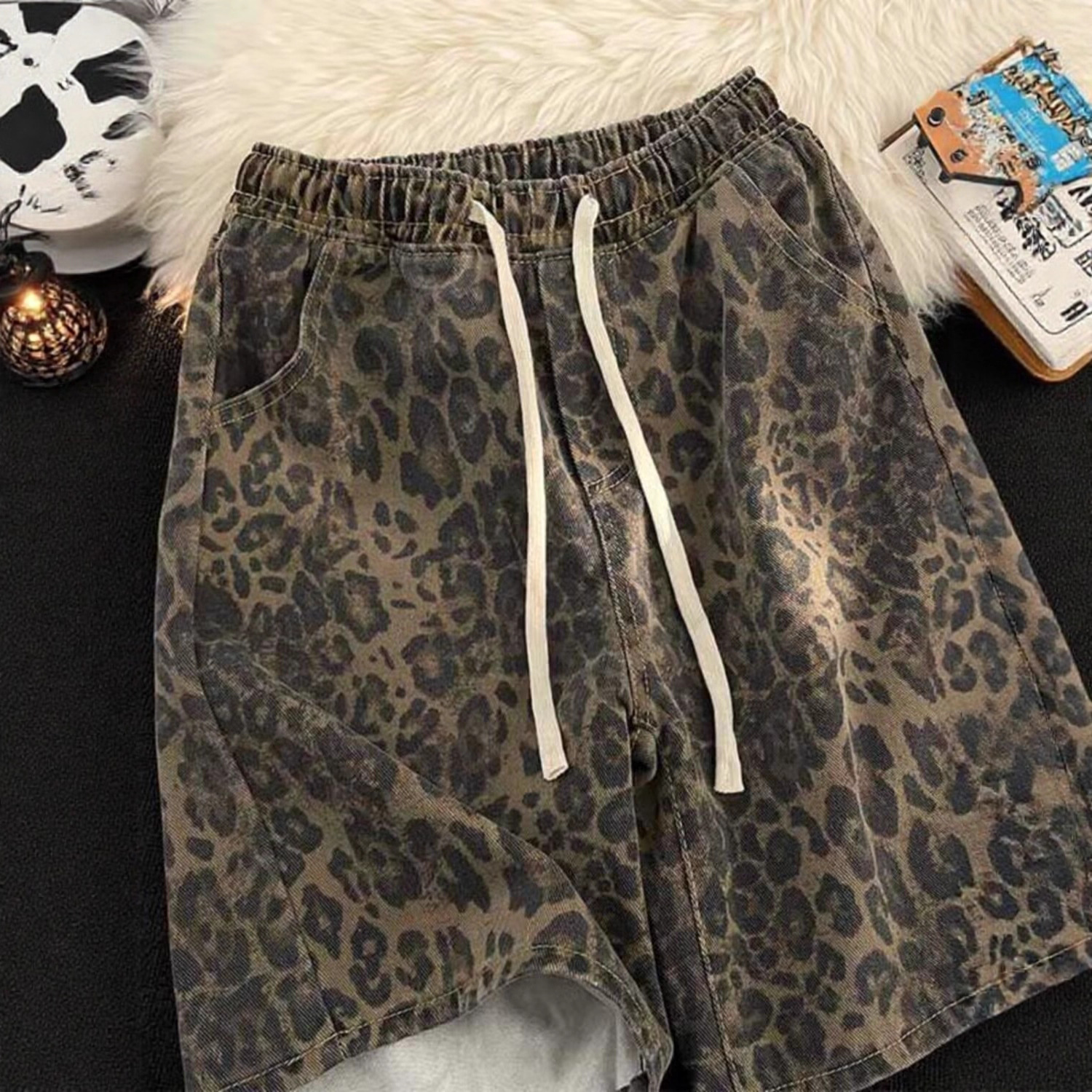 Men's Casual Leopard-print Elastic-waist Shorts photo 5