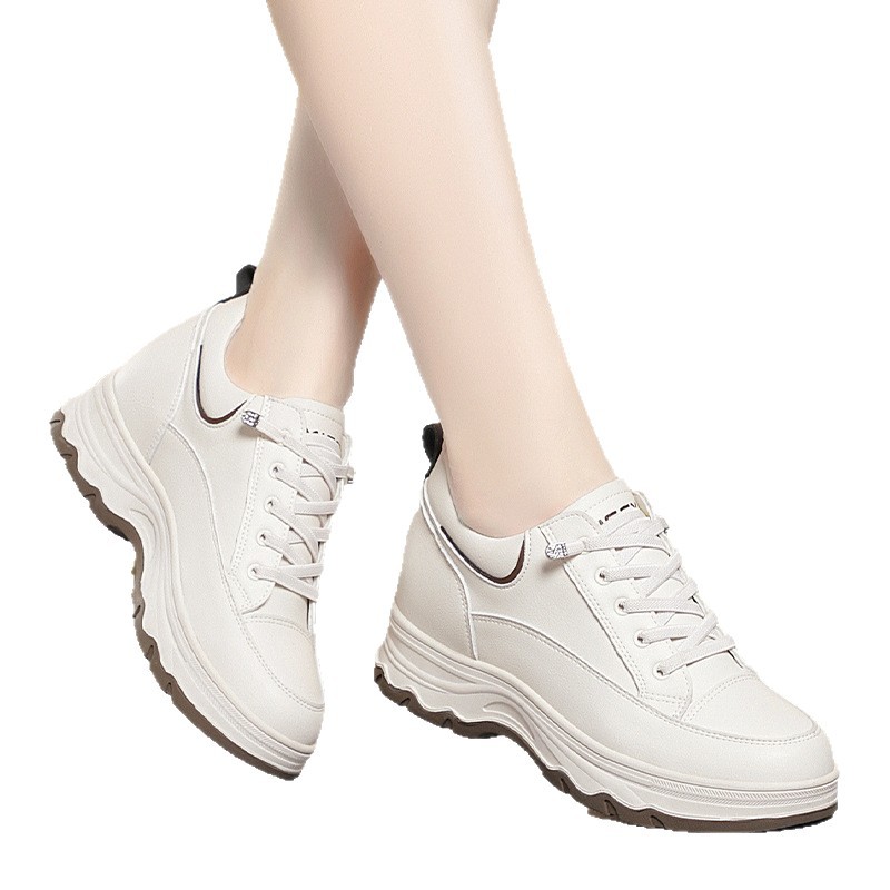 Middle-aged And Elderly Leisure Travel Sneakers photo 3