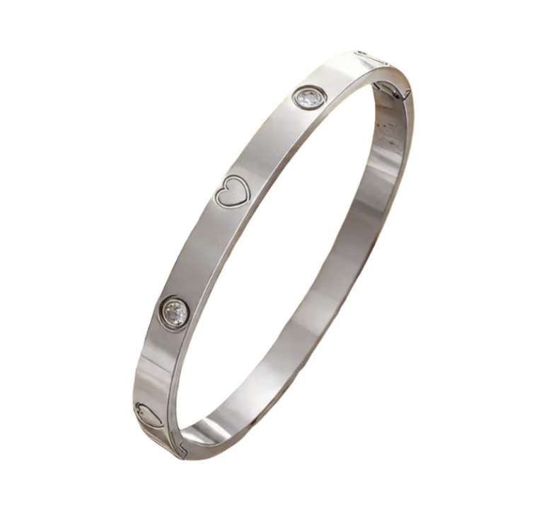 Love-Filled Star Stainless Steel Bracelet photo 2
