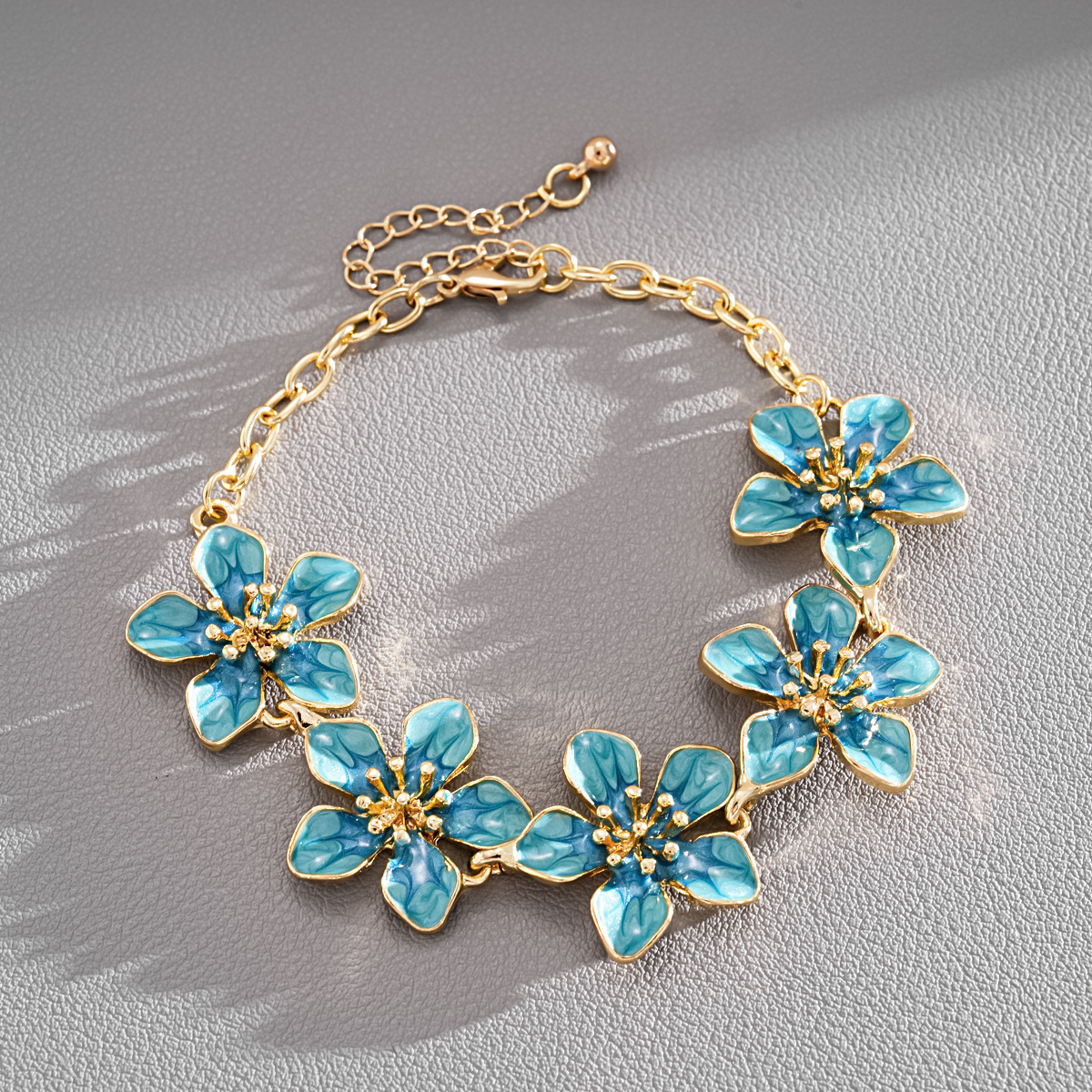 Metal Drip-oil Flower Mosaic Bracelet For Women photo 4