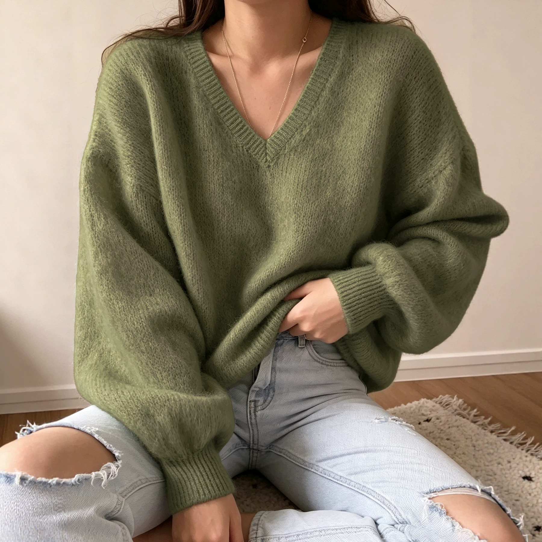 Lantern-sleeve Relaxed Casual-style Knitted Pullover photo 2