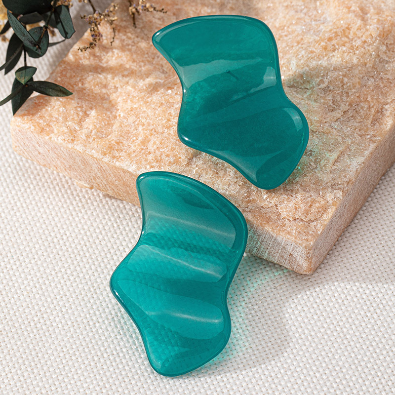 European And American Retro Acrylic Stud Earrings photo 5