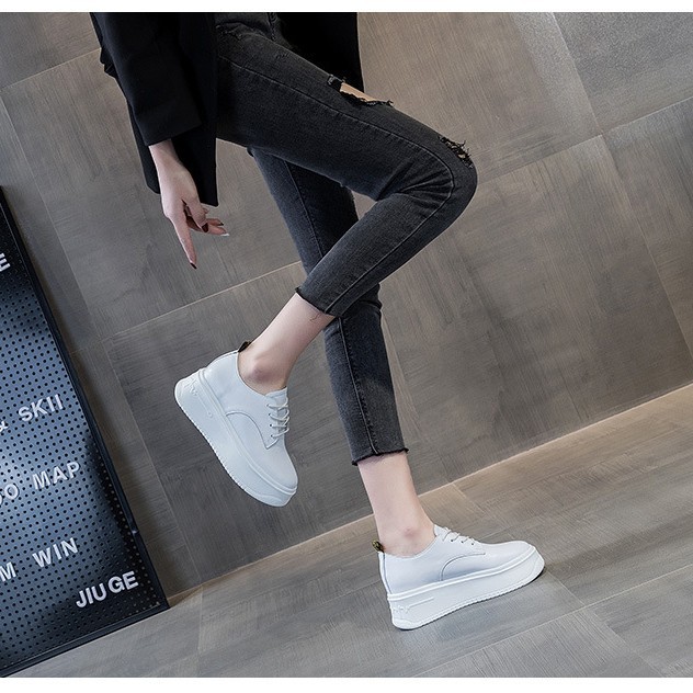 Women's Casual Leather Shoes With Thick Platform Soles And Lace-up Design photo 6