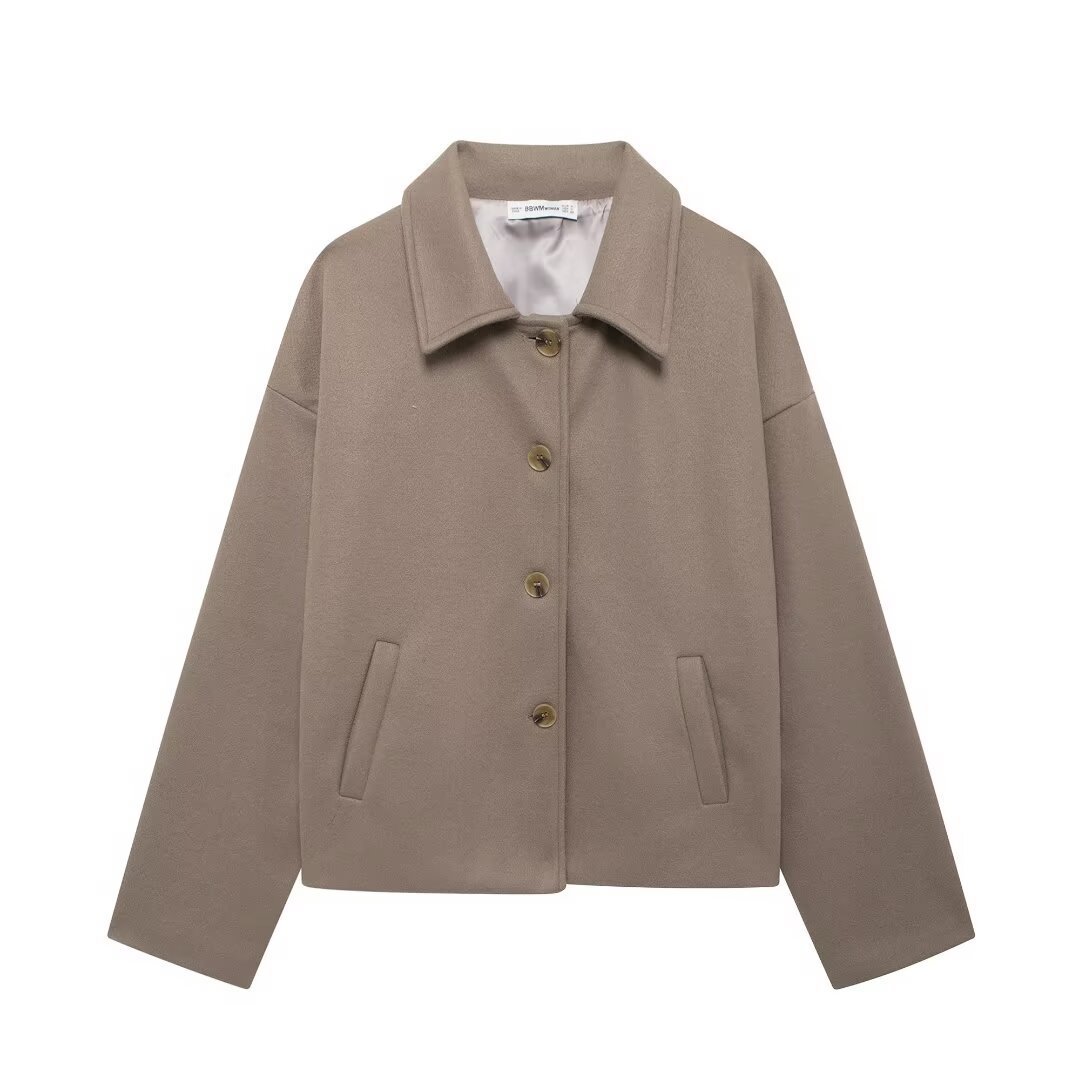 Women's Short Notched-collar Wool Coat photo 8