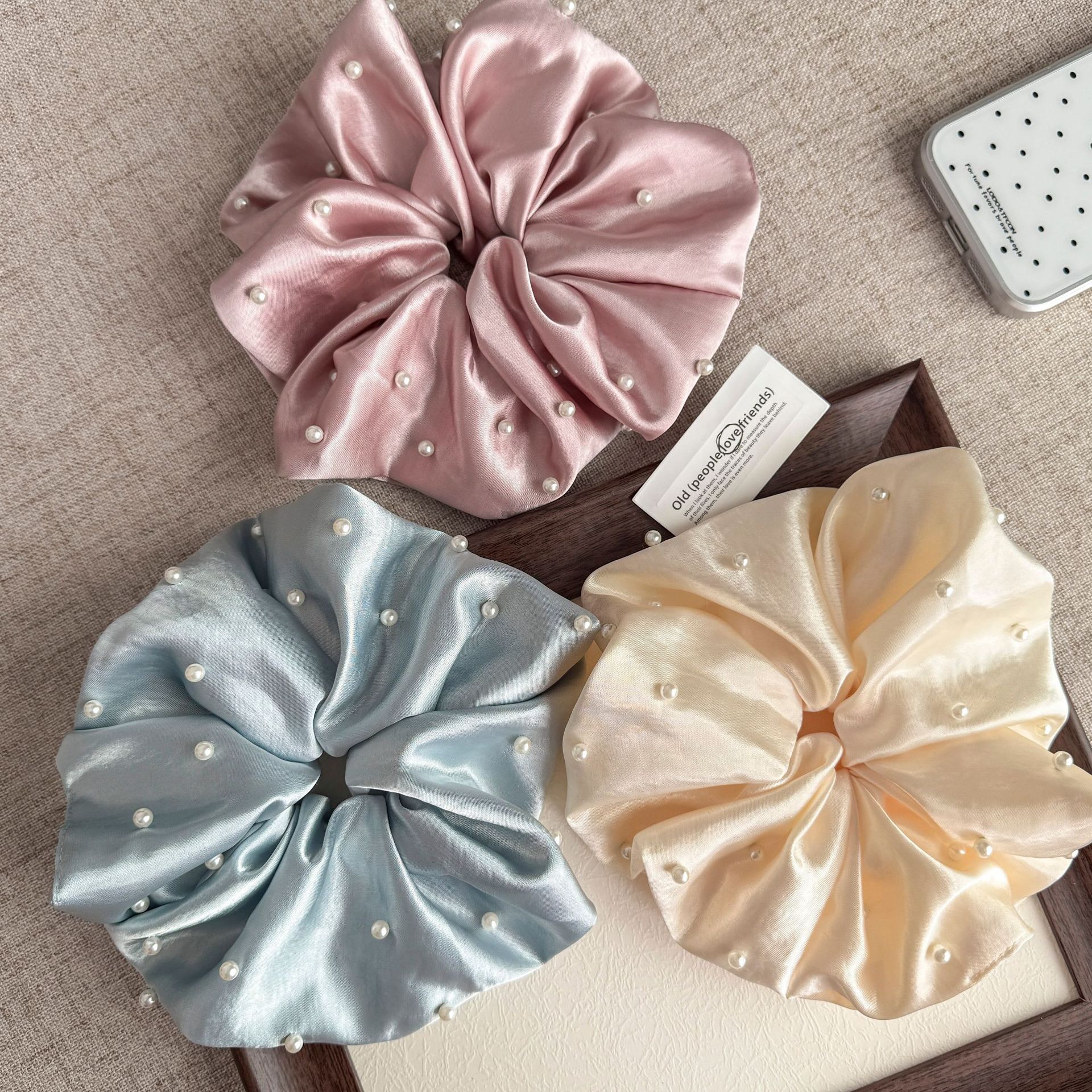 French-style Womens Bun Hair Tie photo 2