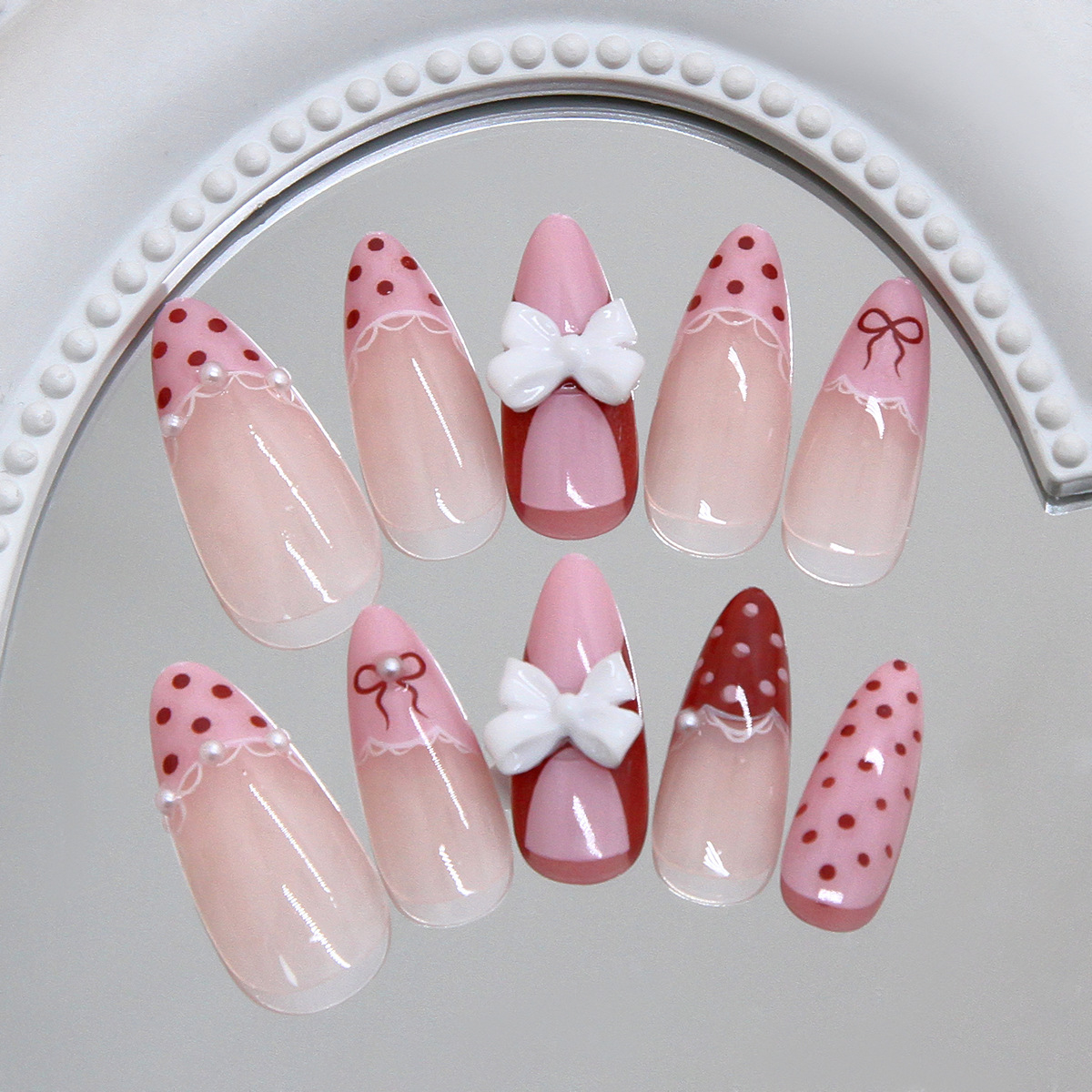 Fashionable Detachable Nail Tips With Lace And Bow 24 Pieces photo 2