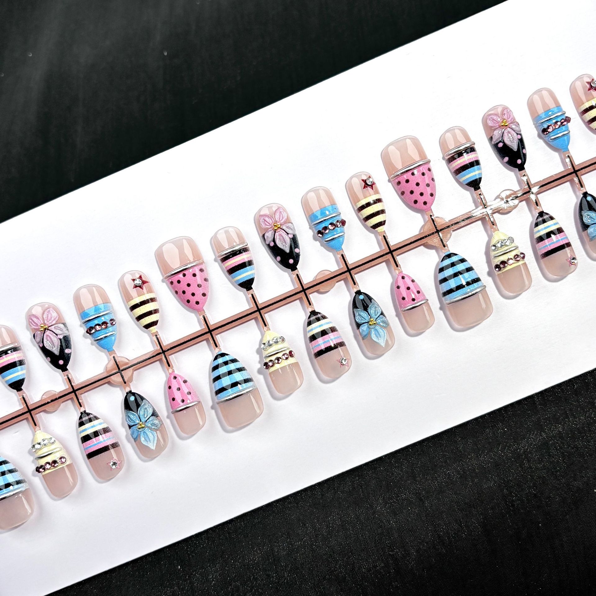 3D Flower Striped Wearable Nails Nail Art Stickers photo 3