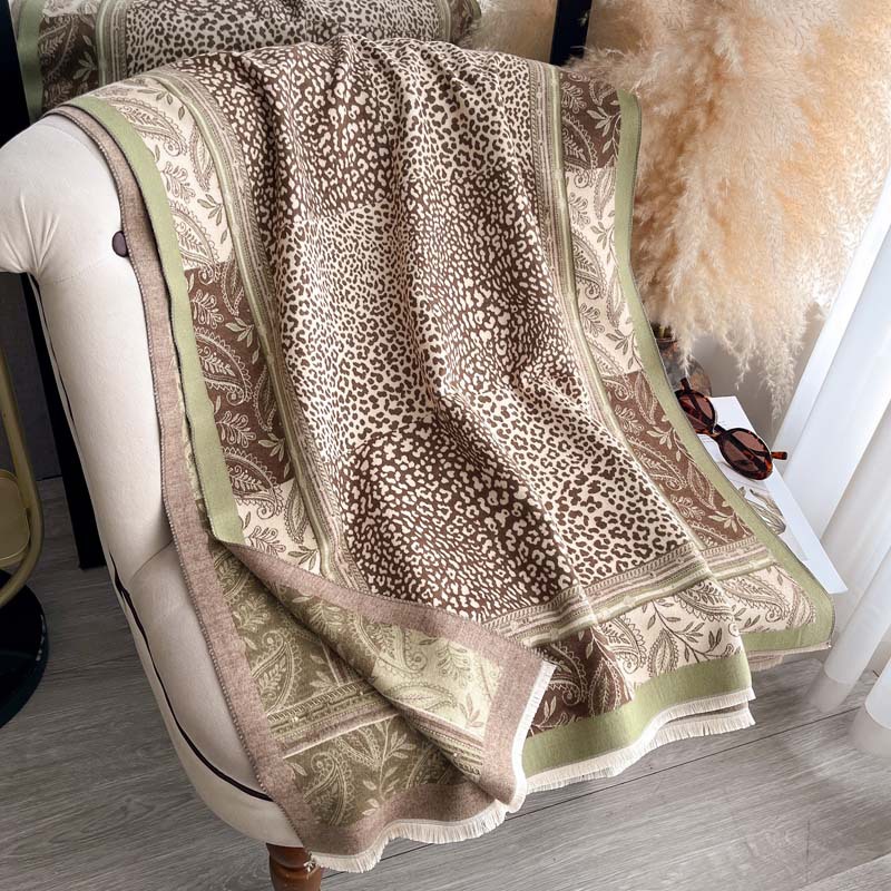 Cashew Flower Leopard Print Patchwork Jacquard Reversible Scarf photo 7
