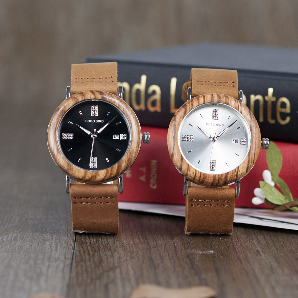 Mens And Womens Minimalist Casual Retro Wooden Watch photo 1