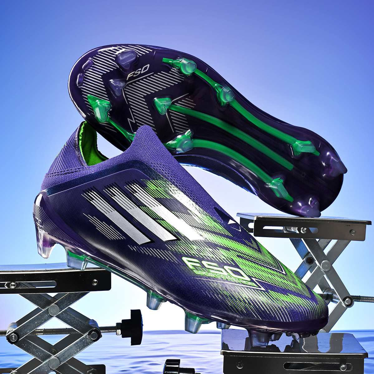 Nail-style Unisex Durable Training Soccer Cleats photo 1