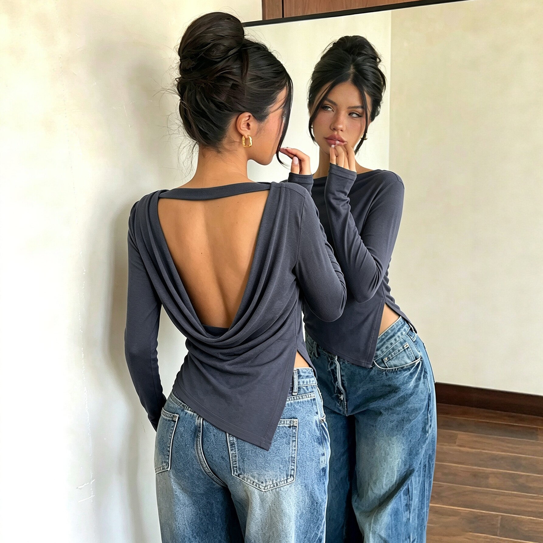 Backless Design Waist-cinching For A Slimming Effect Asymmetrical Hem With A Slit photo 1
