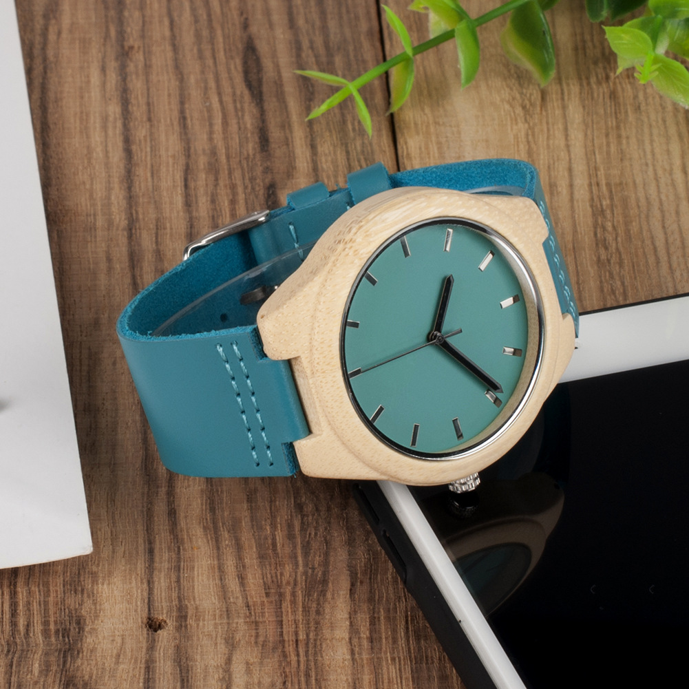 F20 Classic Wooden Analog Quartz Watch photo 5