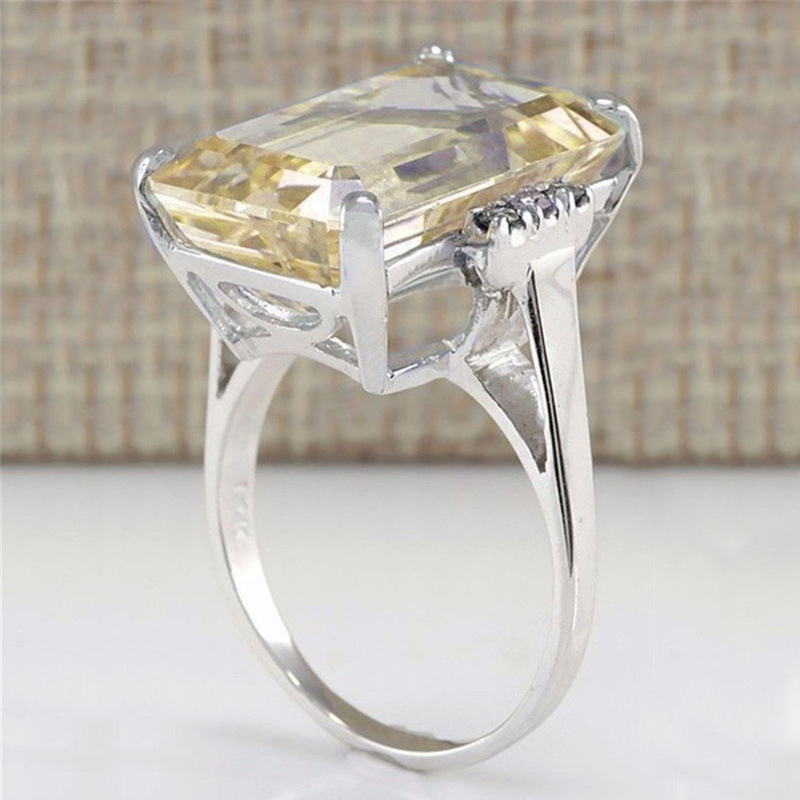 Stylish And Exquisite Citrine Engagement Ring For Women photo 3