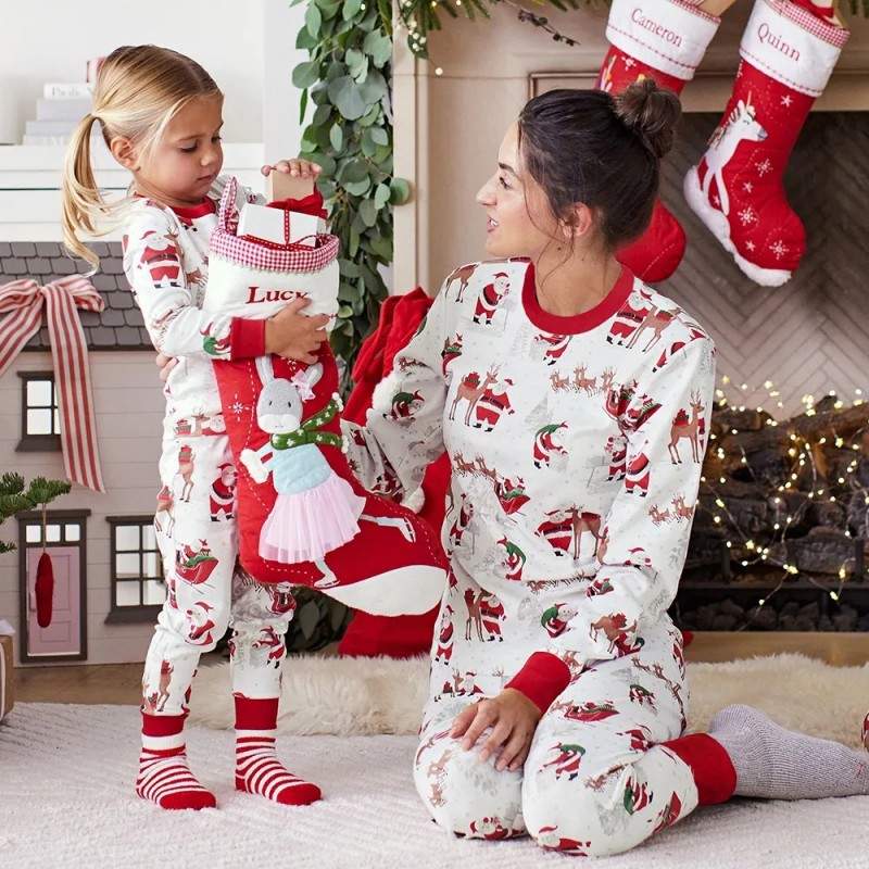 European And American Christmas Loungewear Family Sets photo 2