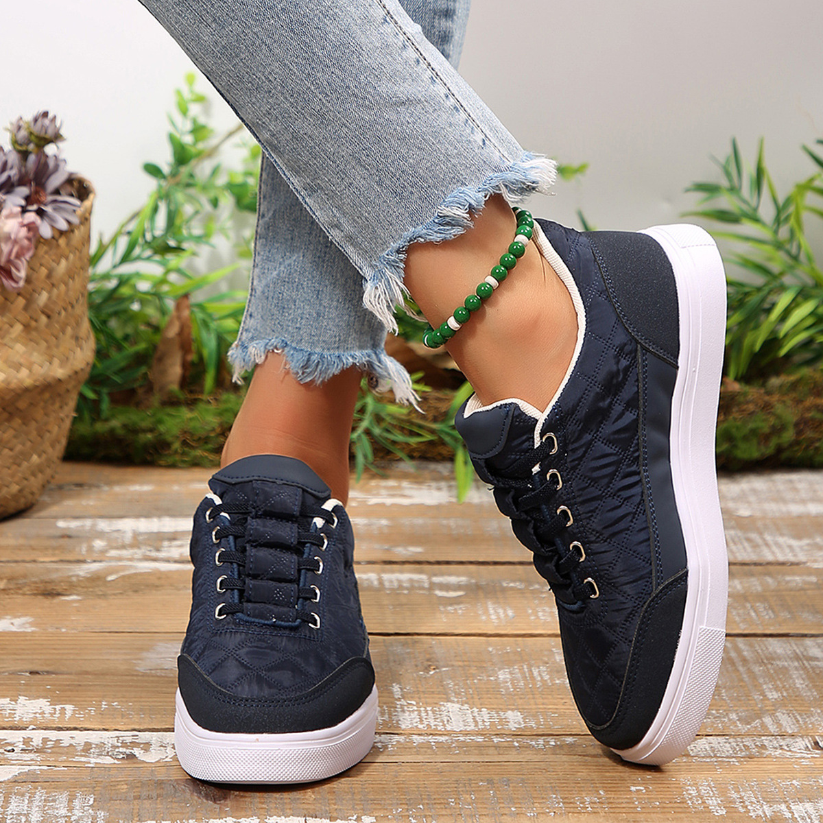 Plus-size Versatile Sports Casual Sneakers photo 3