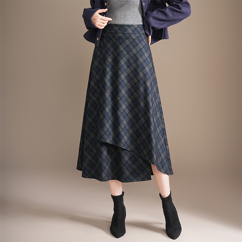 High-waisted Slimming Versatile Plaid Skirt For Women photo 1