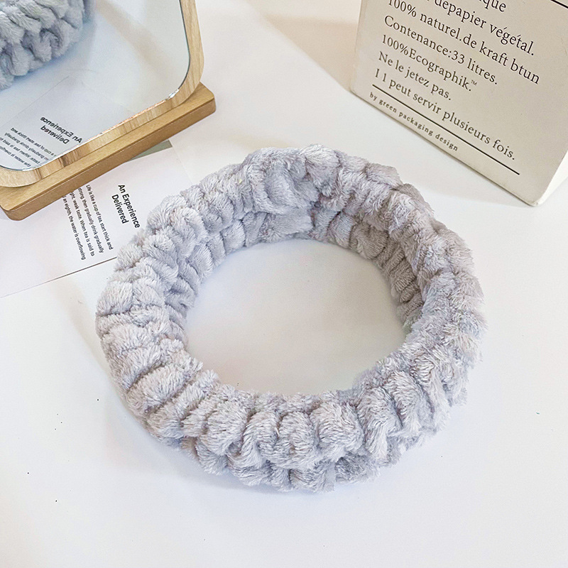 Women's Fleece Headband And Wristband Set photo 2