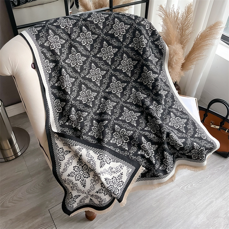 Thickened Cashmere-look Jacquard Scarf, Vintage Floral Pattern, Long Style For Women photo 5