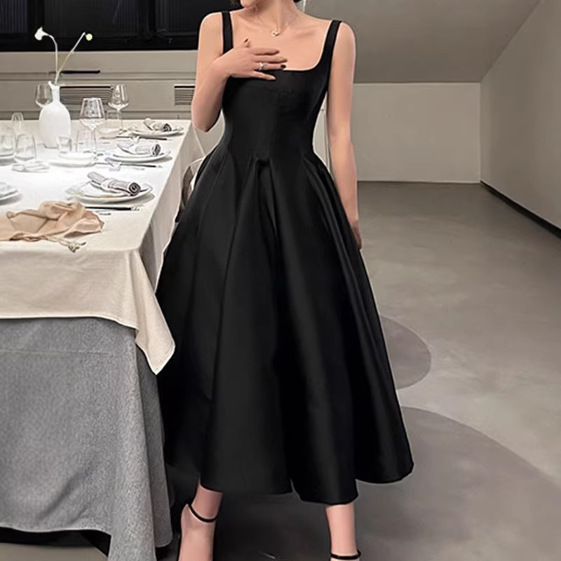 French Style Sleeveless Camisole Dress - Women's Slim Fit Minimalist Summer Short Dress photo 5