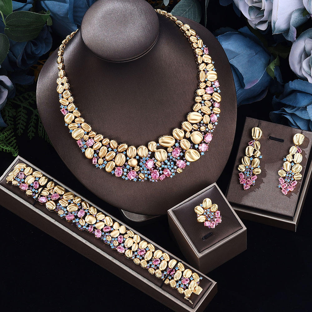 Exaggerated Necklace And Earring Wedding Set, Luxurious And Fashionable photo 2