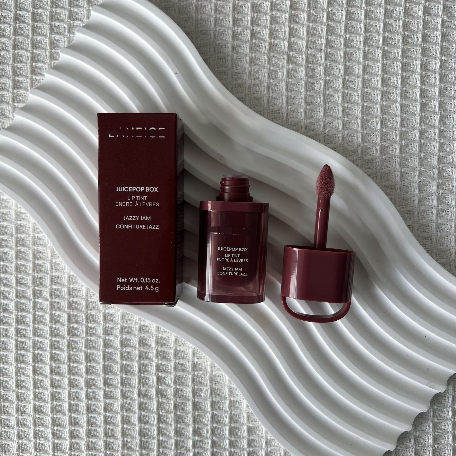 Lip Glaze Thats Moisturizing Long-lasting And Smudge-proof photo 3