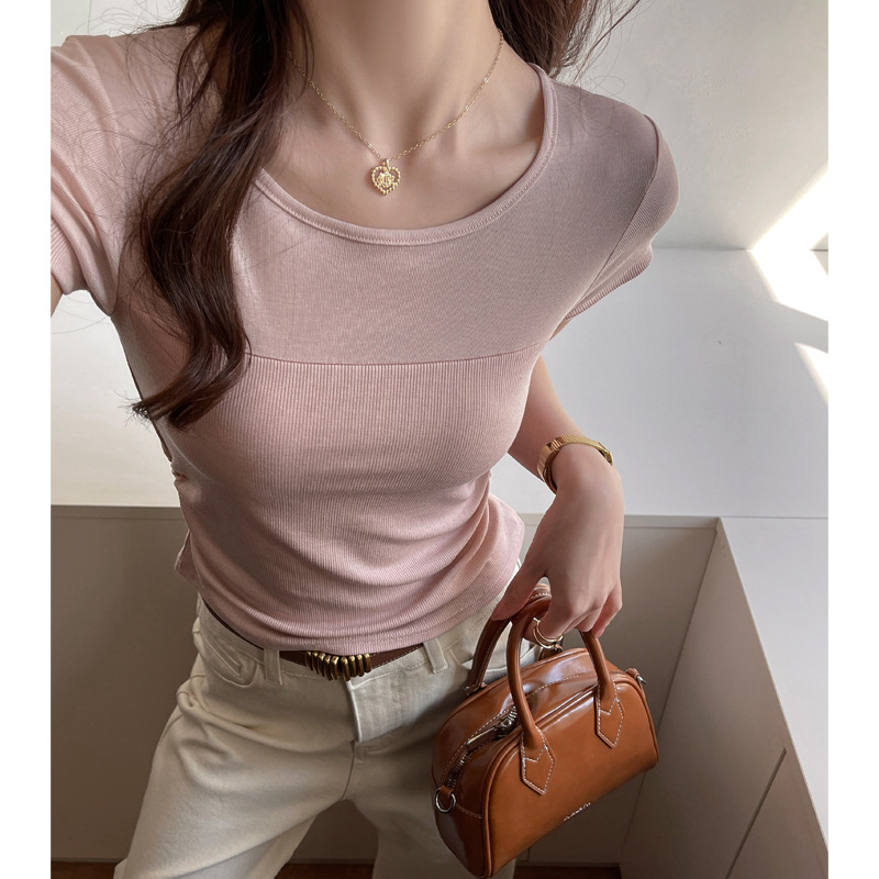High-end Short-sleeve Top With A Spliced photo 2