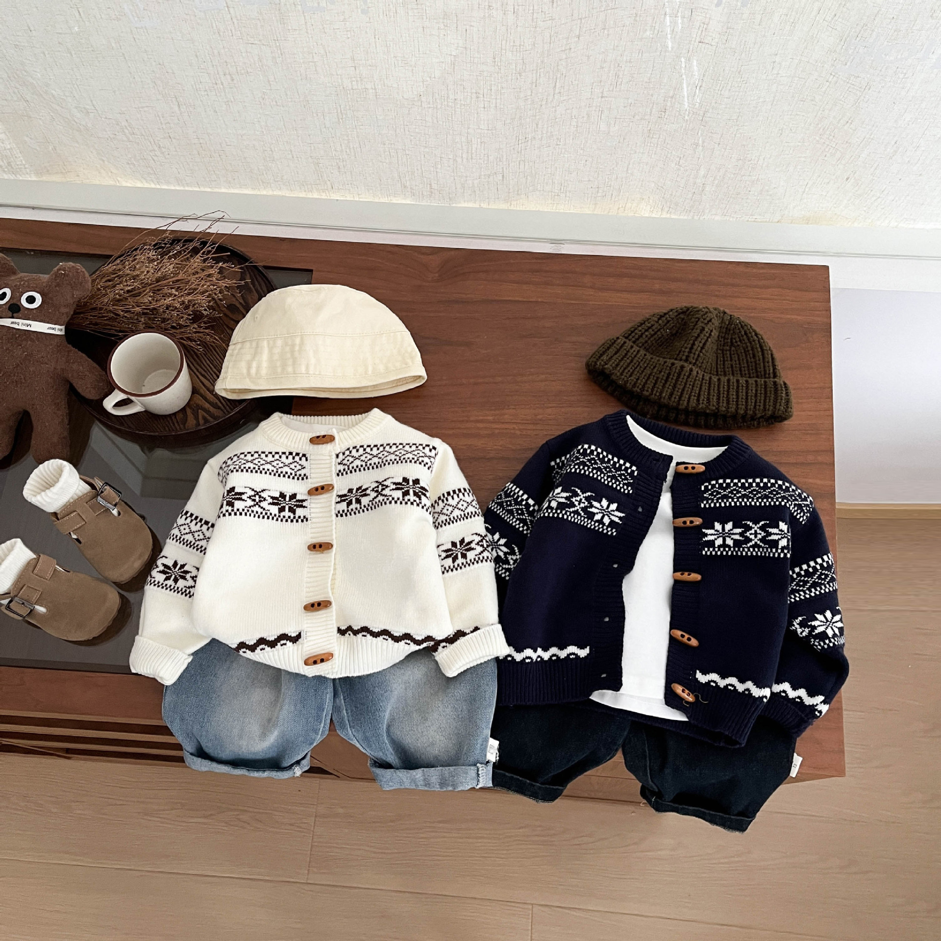 Retro Jacquard Knitted Cardigan For Baby Boys photo 4