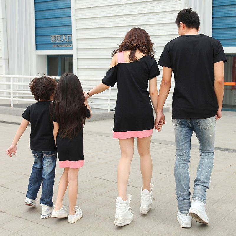 New Korean-style Family Matching Outfits For Parents And Kids photo 2