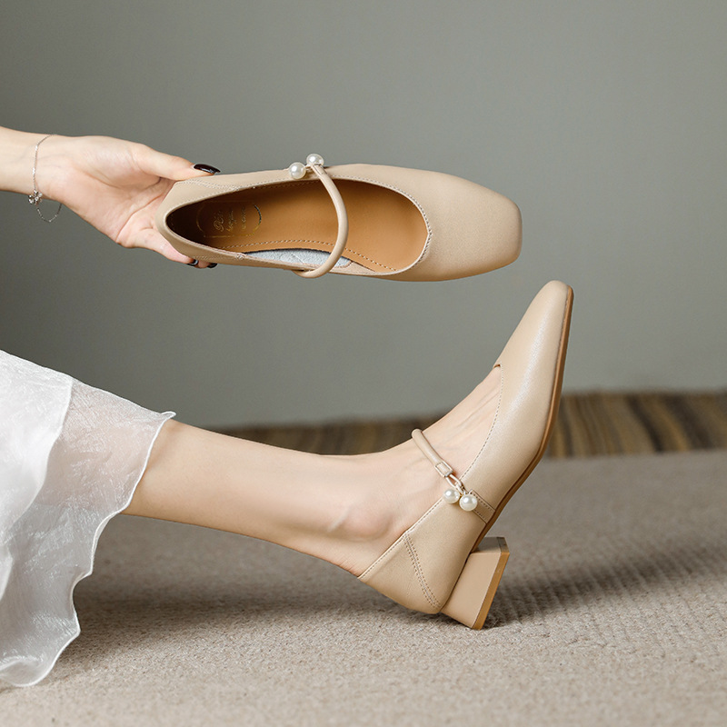 Women's Chunky-heeled Square-toe Mary Jane Shoes photo 3