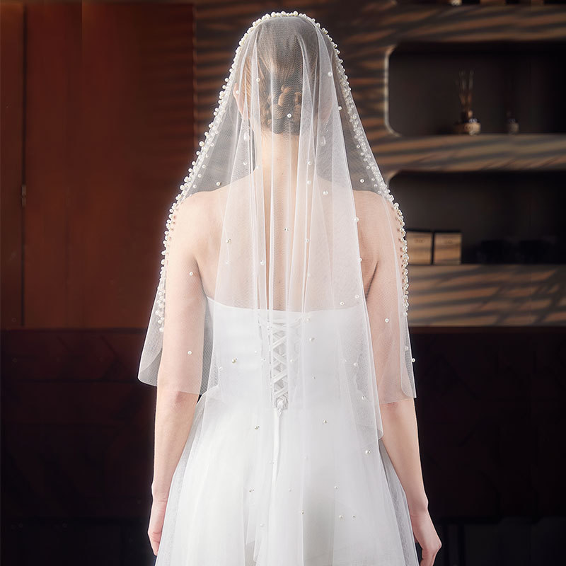 Bridal Beaded Single-layer Mid-length Veil photo 2