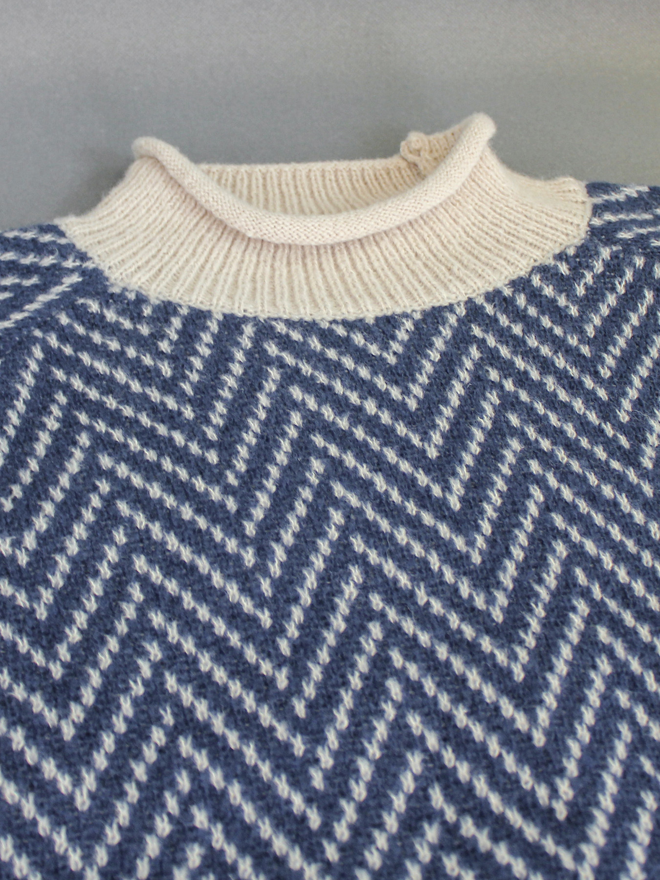 Women's Turtleneck Long-sleeve Knit Sweater photo 8