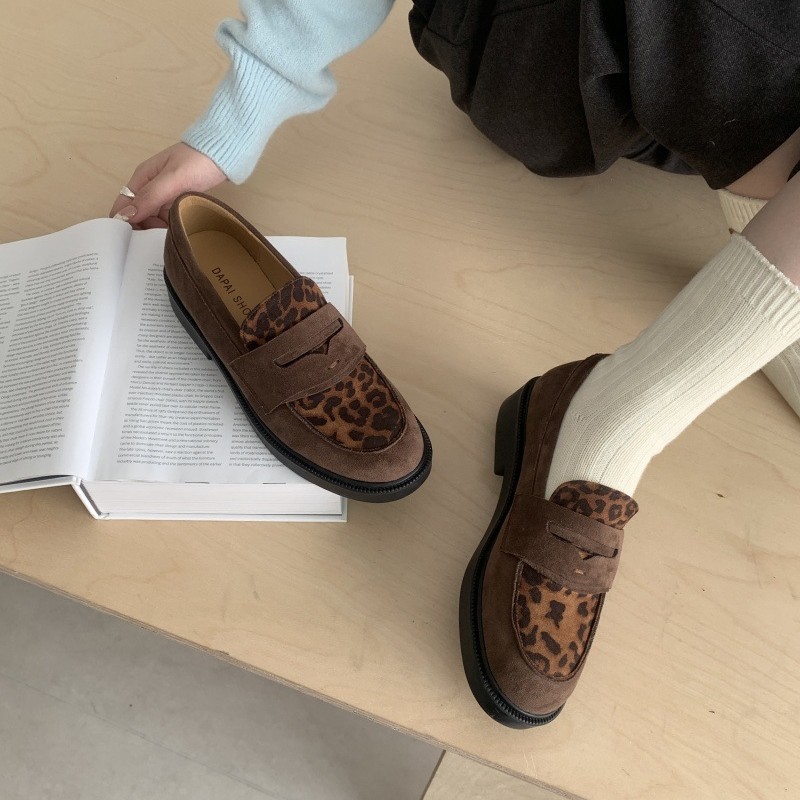 Retro European And American-style Color-block Suede Womens Shoes photo 2