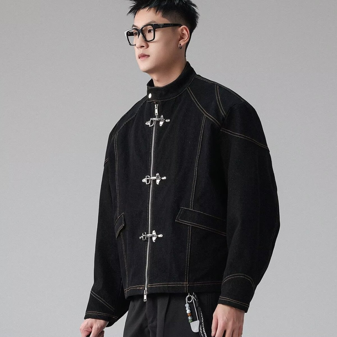 Men's Casual Vintage Distressed Stand-collar Work Jacket photo 2