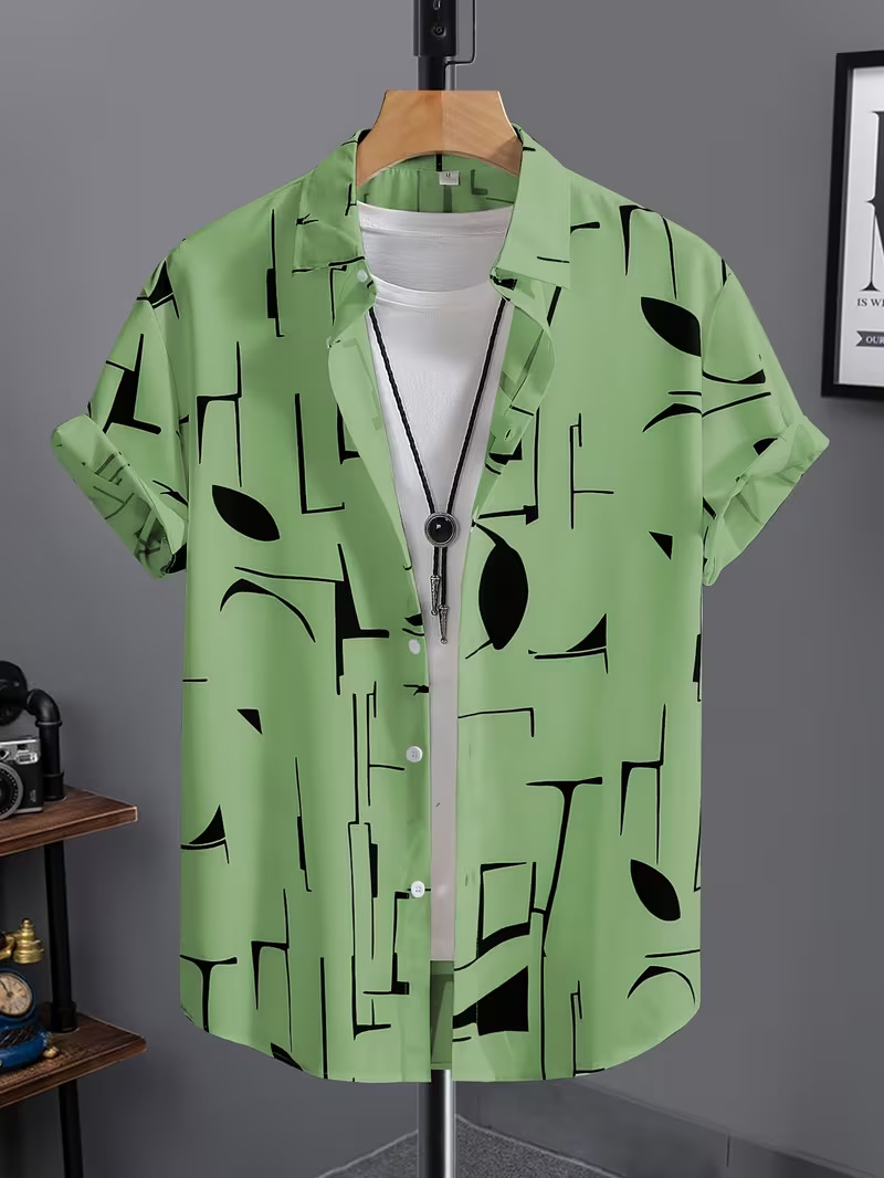Mens Short-Sleeved Shirt With Geometric Print photo 8