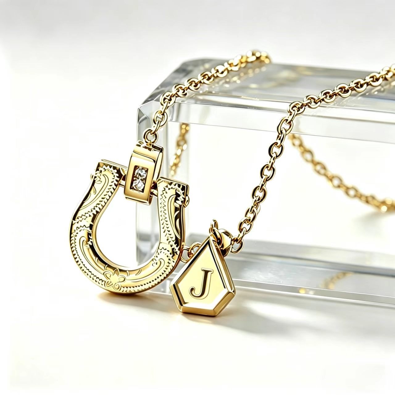 Women's Simple Elegant Versatile Necklace photo 5