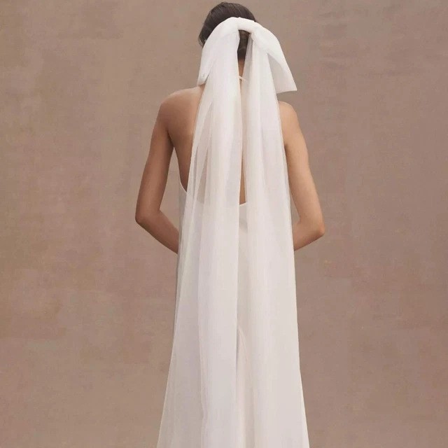 New Minimalist White Double-layer Tulle Bridal Veil With A Bow photo 4