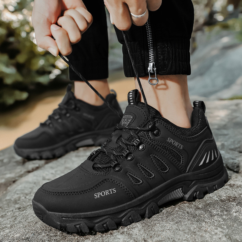 Mens Breathable Outdoor Hiking And Leisure Shoes For Travel photo 2
